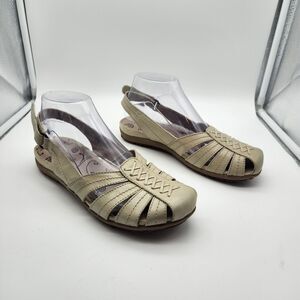 BareTraps Women's Beige Woven Closed-Toe Slingback Sandals